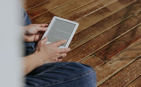 The Hidden Power of Ghostwriting: Why Successful People Use It