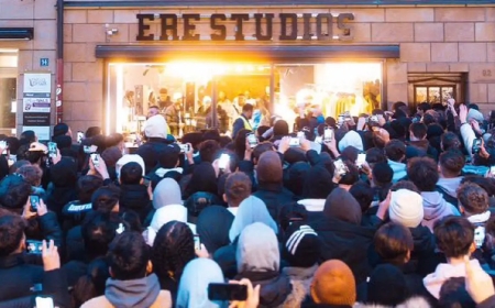 Ere Studios Hoodie: A Mix of Modern Fashion and Immortal Comfort