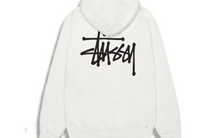 Stüssy and the Phenomenon of “Stüssy Pull”