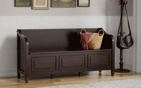 Benefits of Using a Storage Bench in Small Spaces